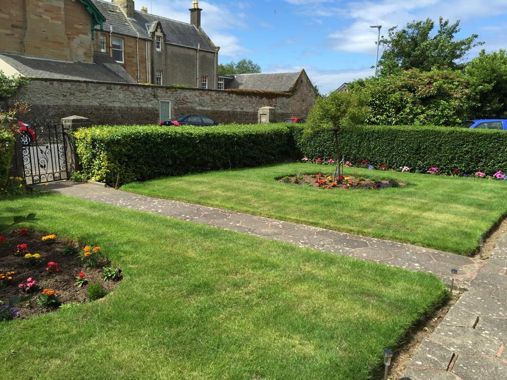Blackburn Villa B&B Эр Экстерьер фото
